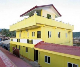 Luis Bay Travellers Lodge
