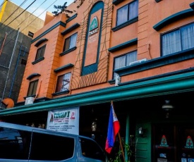 Tinhat Boutique Hotel And Restaurant