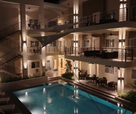 Rovira Suites
