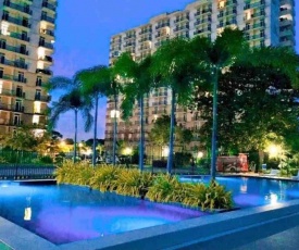 Lovely Studio Type Condo - fully furnished