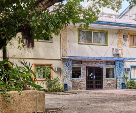 Hidden Hill Hotel