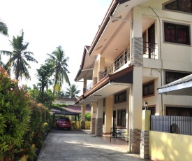 Pal-Watson Apartments