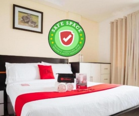 RedDoorz Plus Evangelista Street Makati - Quarantine Hotel