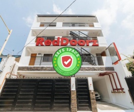 RedDoorz @ DBuilders Bangkal Makati