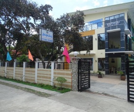Ralph's Pensione House