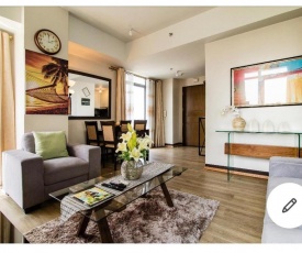 Manhattan Heights luxury condominium