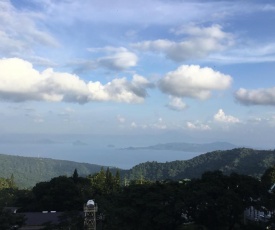 Tagaytay Condominium with Vaccinated Staff