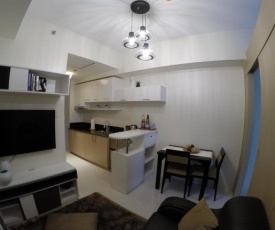 Wind Residences cool breeze & amazing tagaytay view